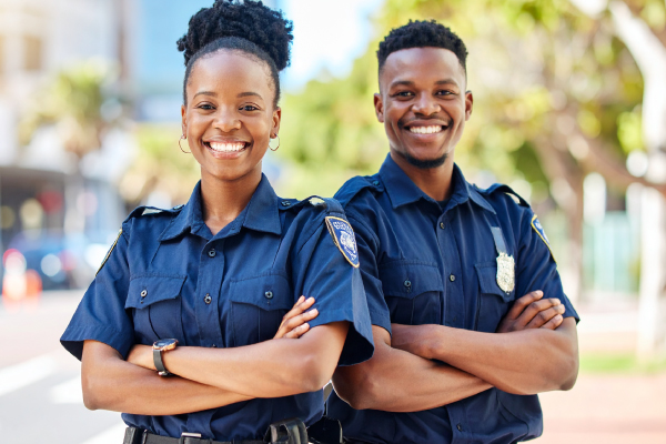 Home Professional trained security guard providing property protection